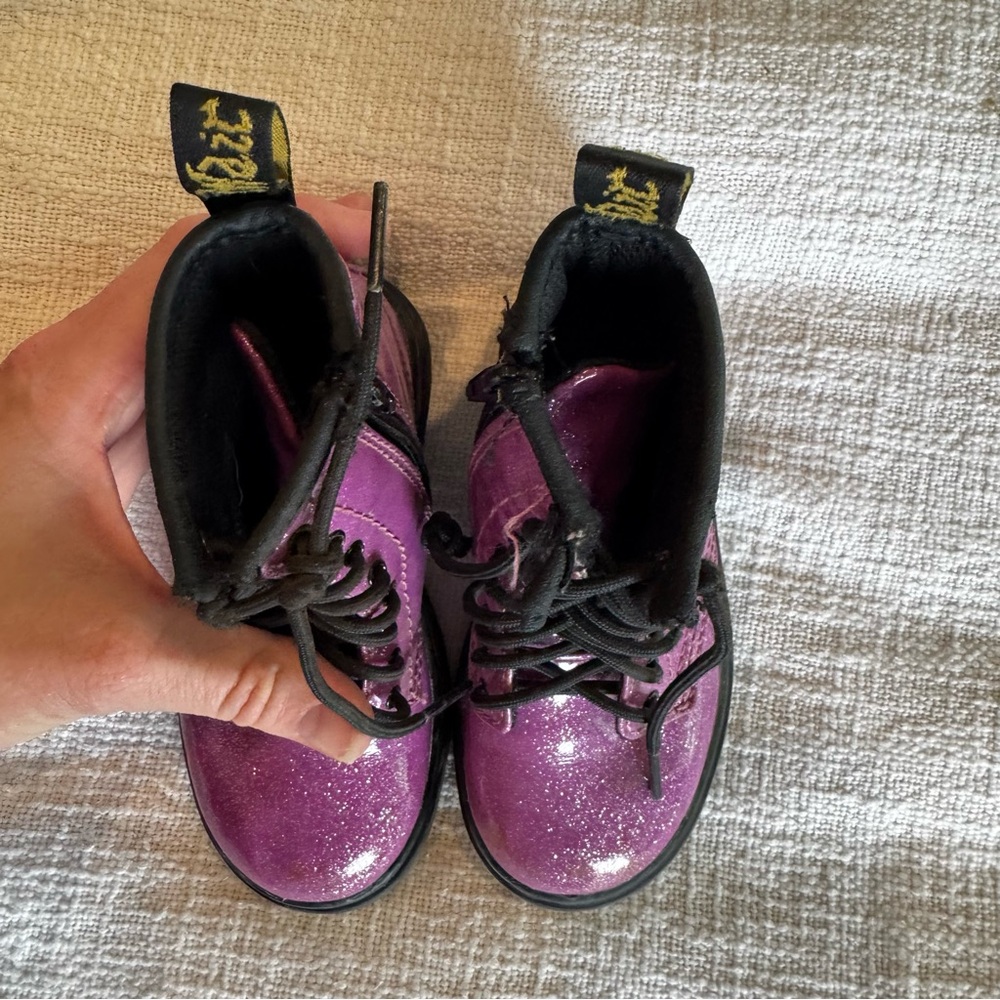 Dr. Martens Toddler 1460 Glitter Lace Up Boots Purple Pink Sz 8 Combat Boots 90s - Picture 4 of 10